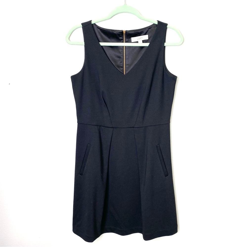 LOFT Black Sleeveless V Neck Dress Size 6 Zip Back Pockets